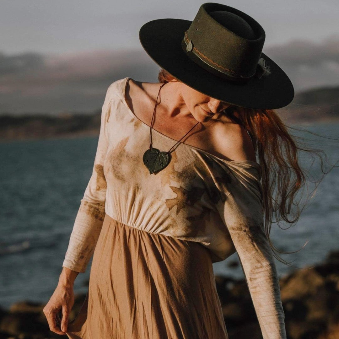 Kawakawa Necklace Large 6cm