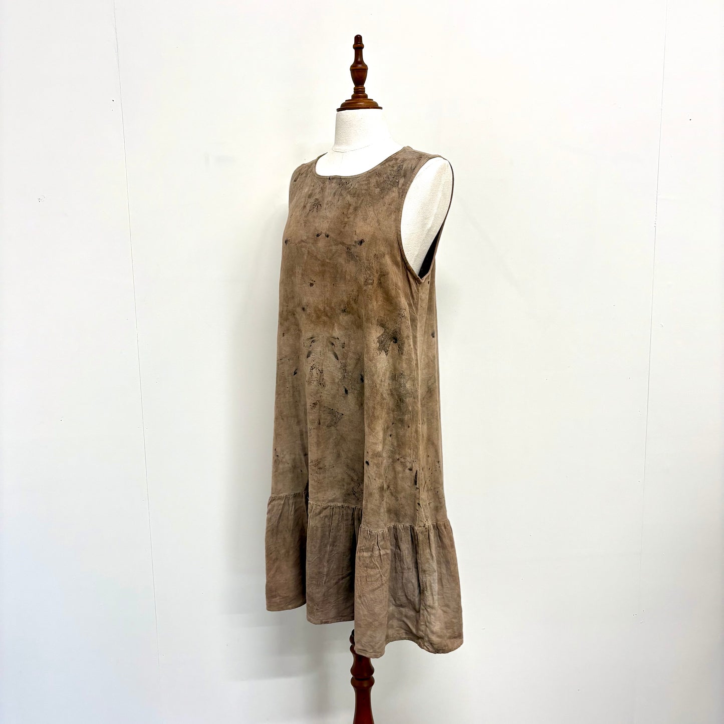 Earth Daughter  ~ Linen dress