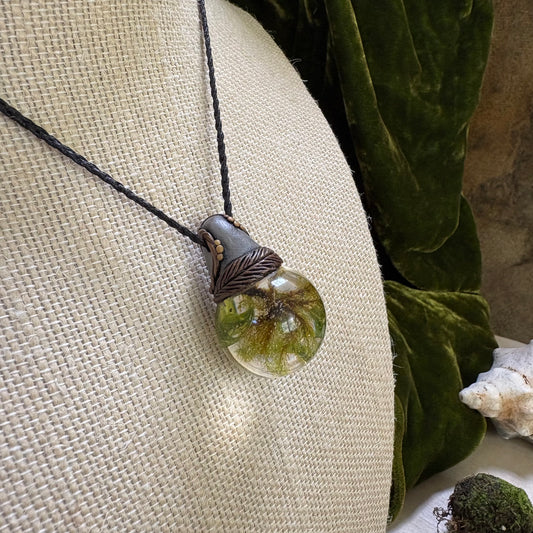 Moss Necklace on cord  - Large
