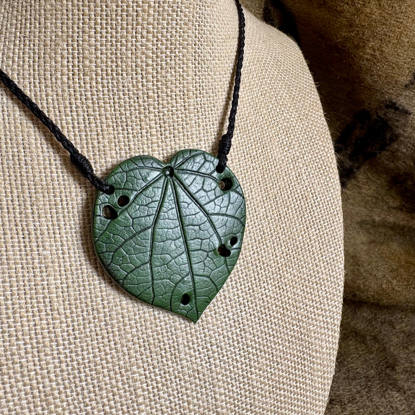Kawakawa Necklace Large 6cm - black cord