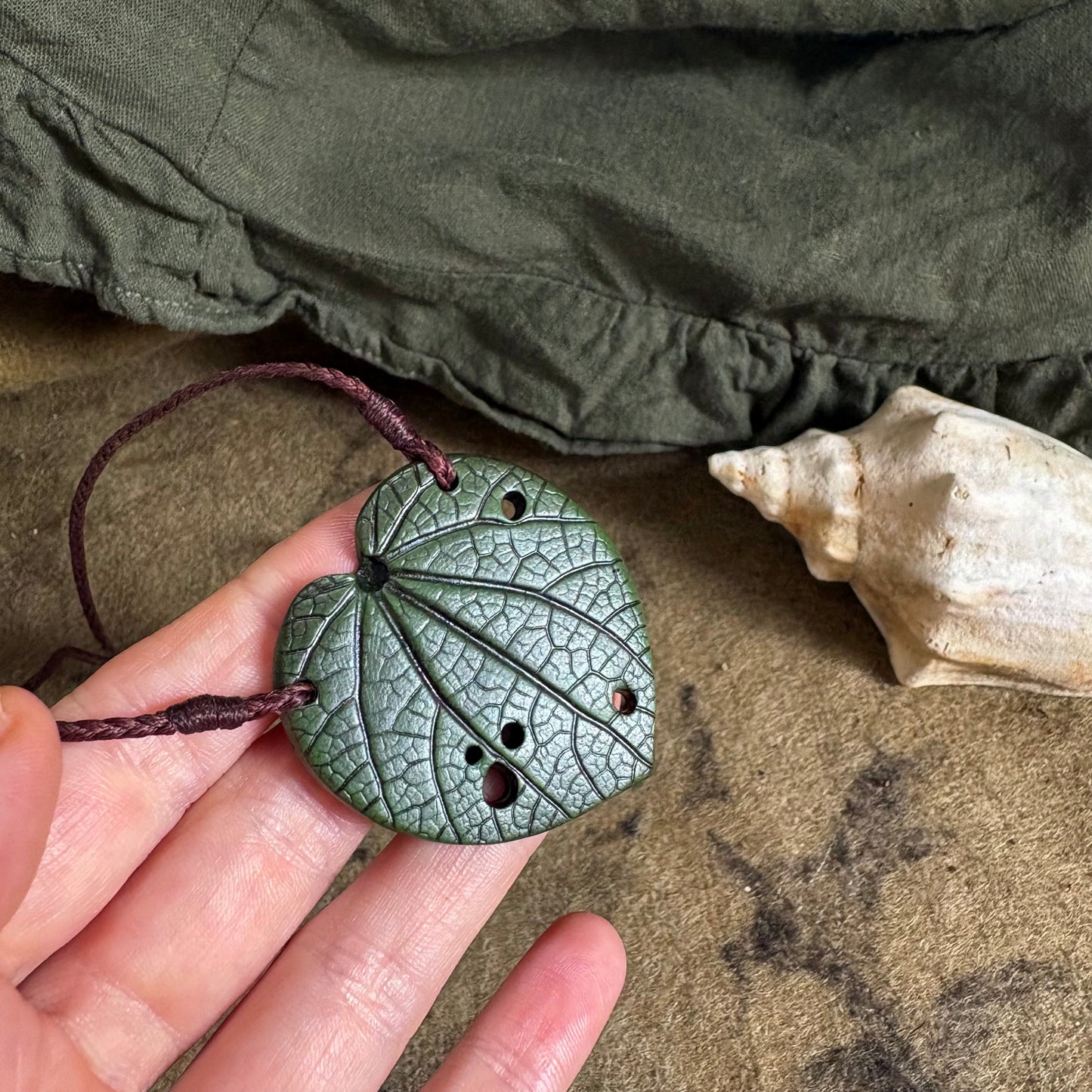 Kawakawa Necklace 4.5cm - Brown Cord