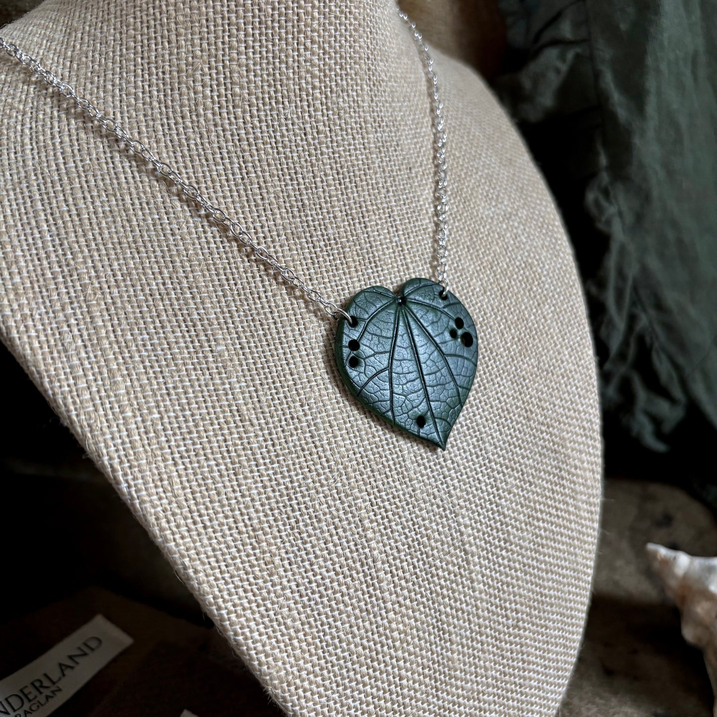 KawaKawa Pendant 3cm - Silver Belcher Chain