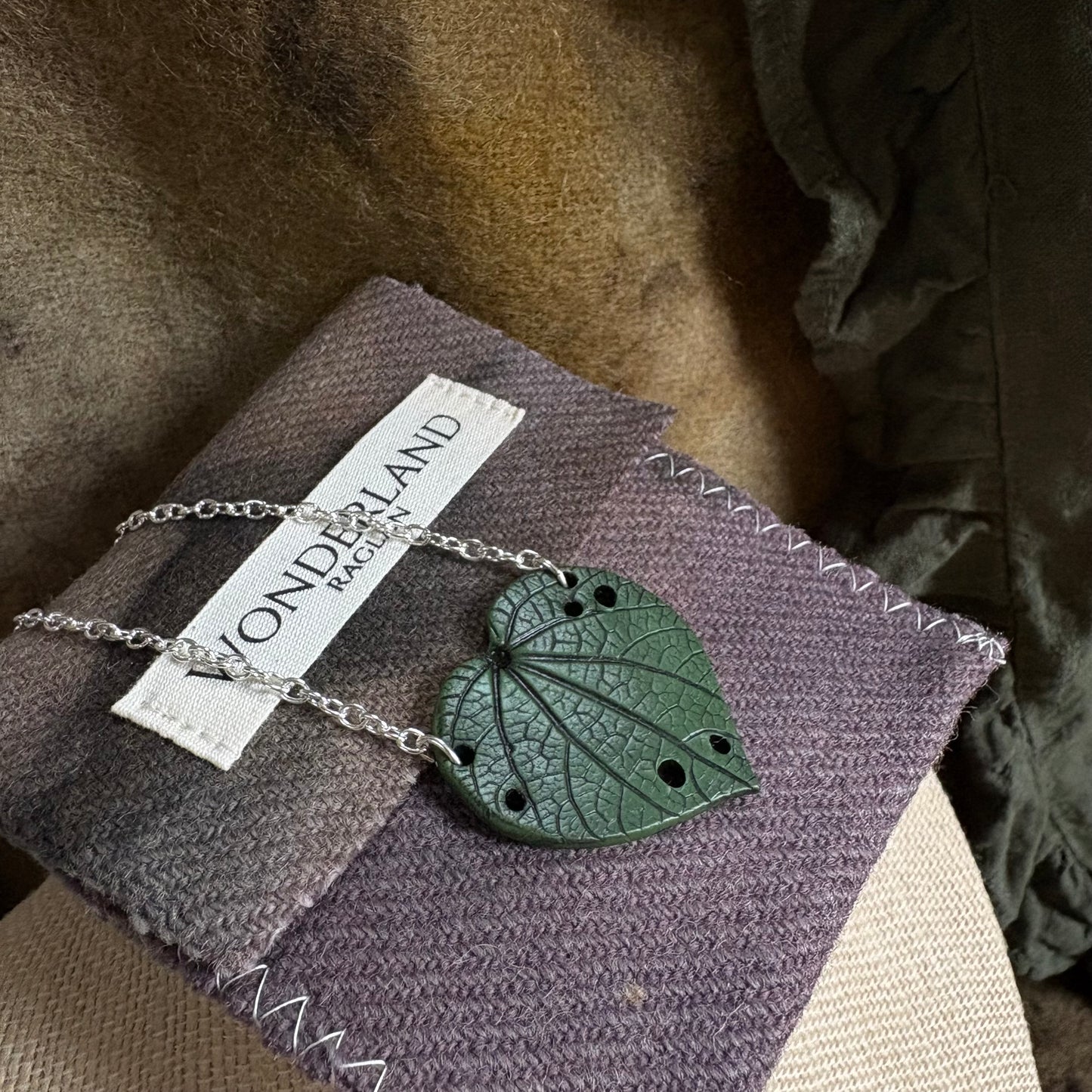 KawaKawa Pendant 3cm - Silver Belcher Chain