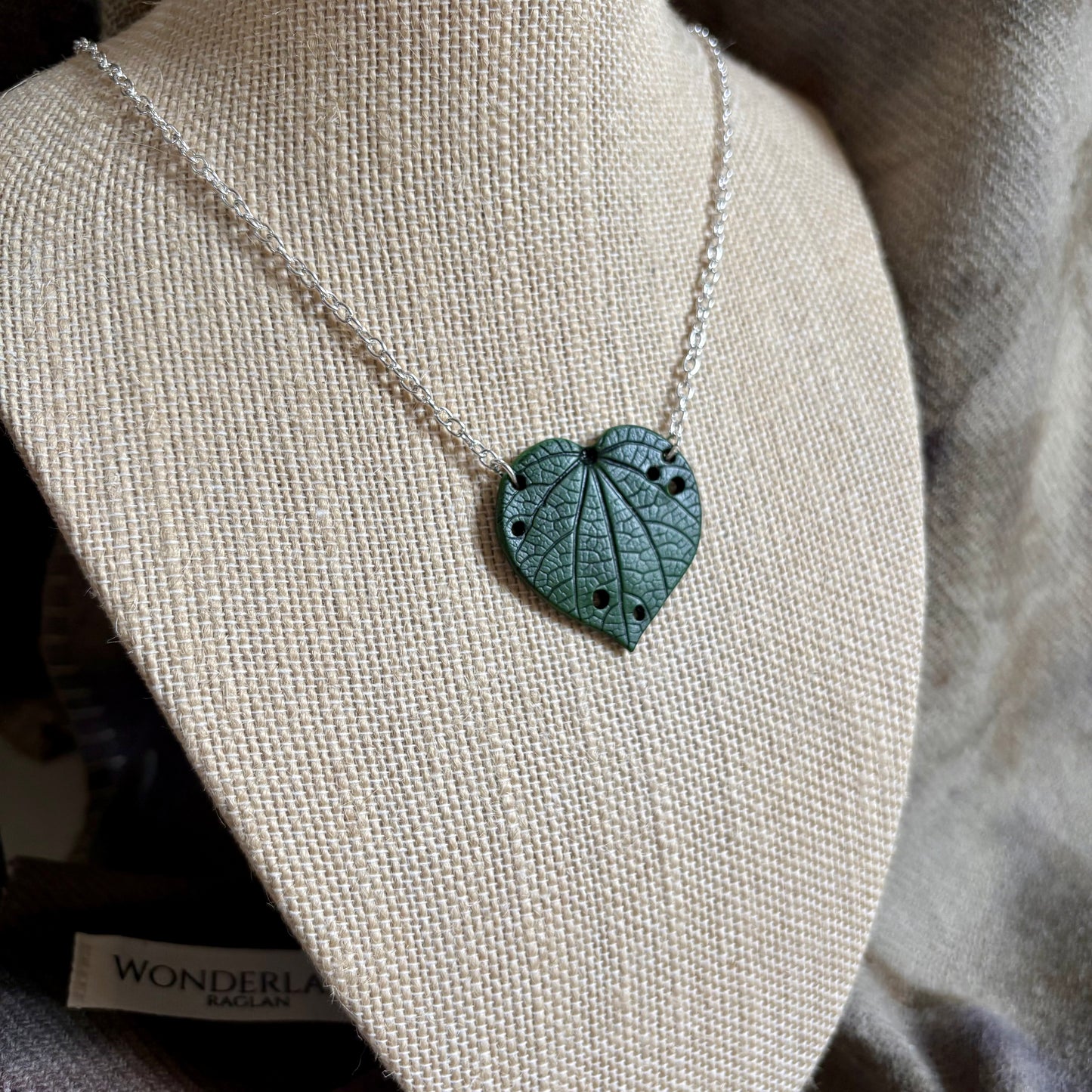 KawaKawa Pendant 3cm - Silver Belcher Chain